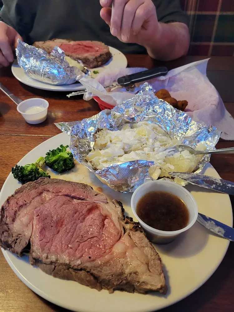 Saturday Prime Rib Dinner